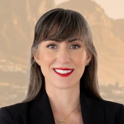 A photo of Sarah Davies, lead realtor at Veliciae